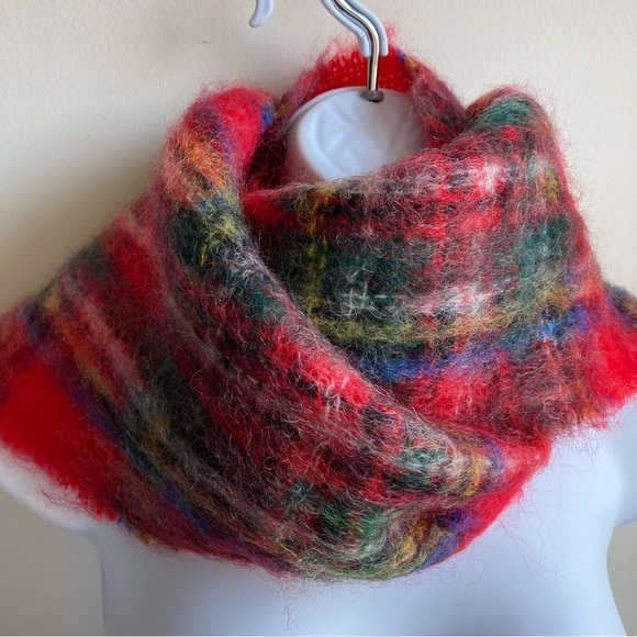 Vintage Edinburgh Old Town Weaving Co Mohair & Wool Red Plaid Royal Tartan Scarf - Picture 2 of 13